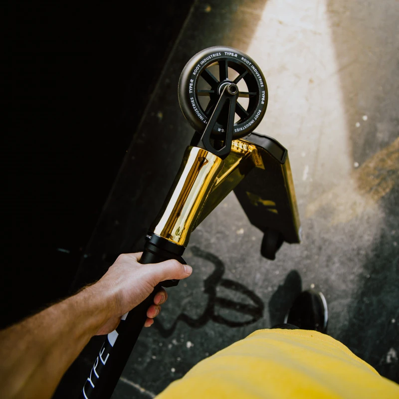 Trotinette Freestyle ROOT Type R Gold Rush 12 Trotinette Freestyle ROOT Type R Gold Rush – Image 10